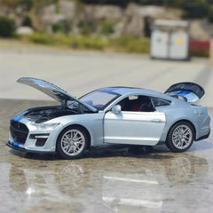 [TOY] 1:32 Ford 2020 Mustang Shelby GT500 Silver Model Car Die-Cast