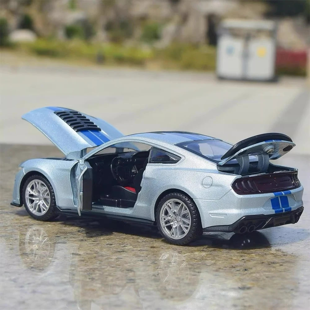 [TOY] 1:32 Ford 2020 Mustang Shelby GT500 Silver Model Car Die-Cast