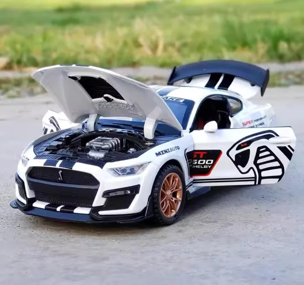 [TOY] 1:32 Ford 2020 Mustang Shelby GT500 White Model Car Die-Cast