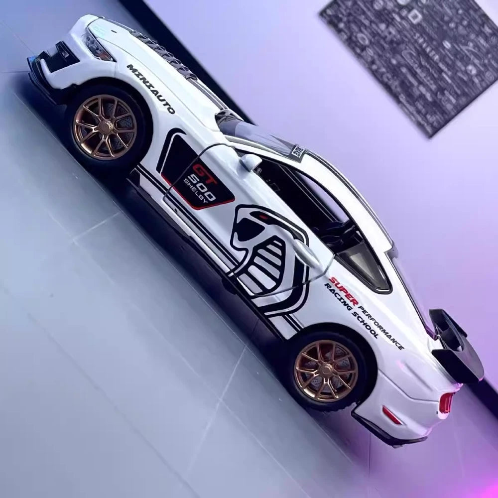 [TOY] 1:32 Ford 2020 Mustang Shelby GT500 White Model Car Die-Cast