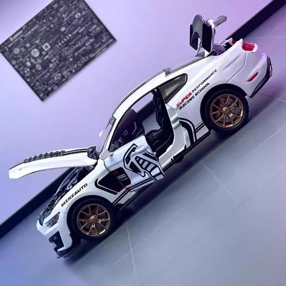 [TOY] 1:32 Ford 2020 Mustang Shelby GT500 vit modellbil Die-Cast