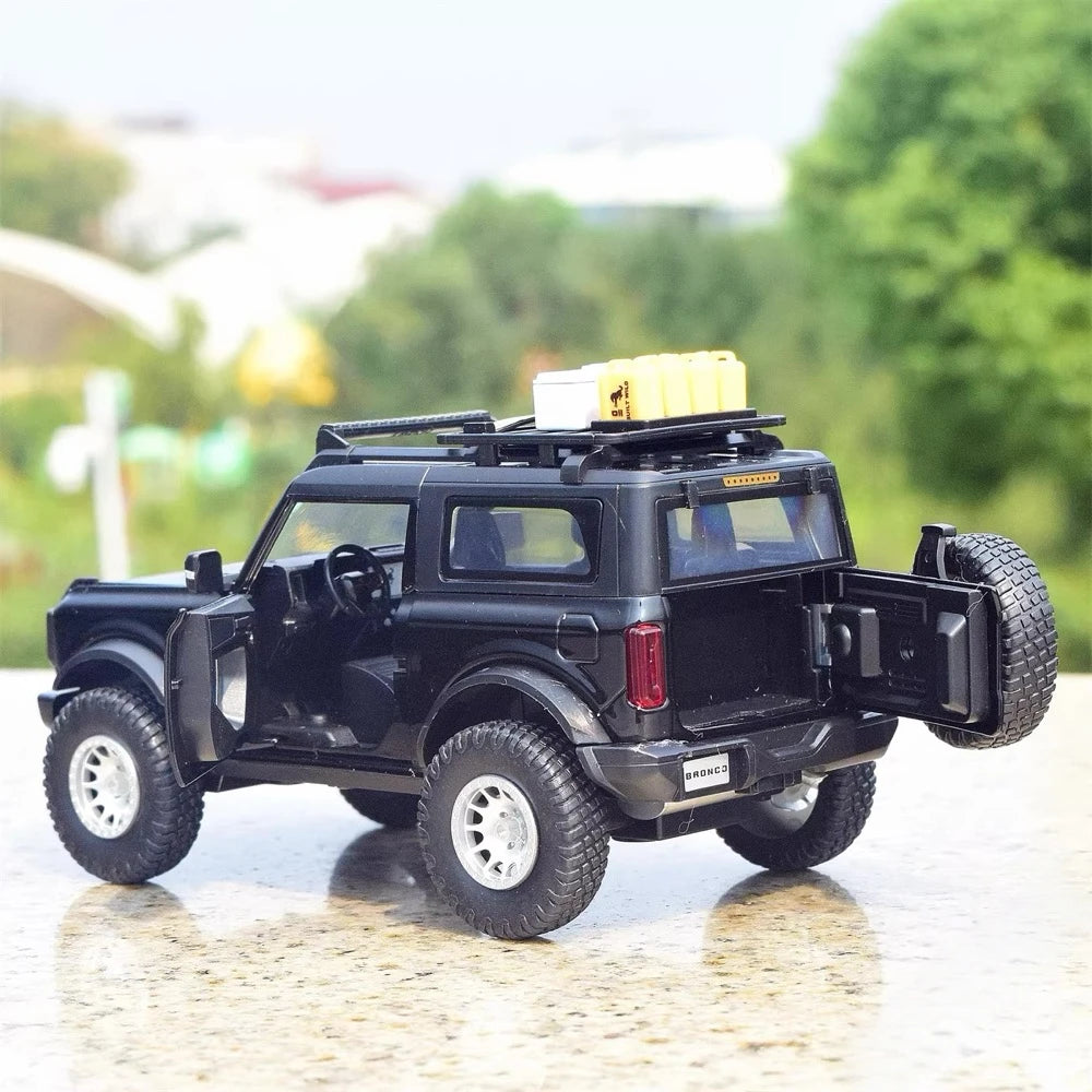 [TOY] 1:32 Ford 2021 Bronco Black Model Car Die-Cast