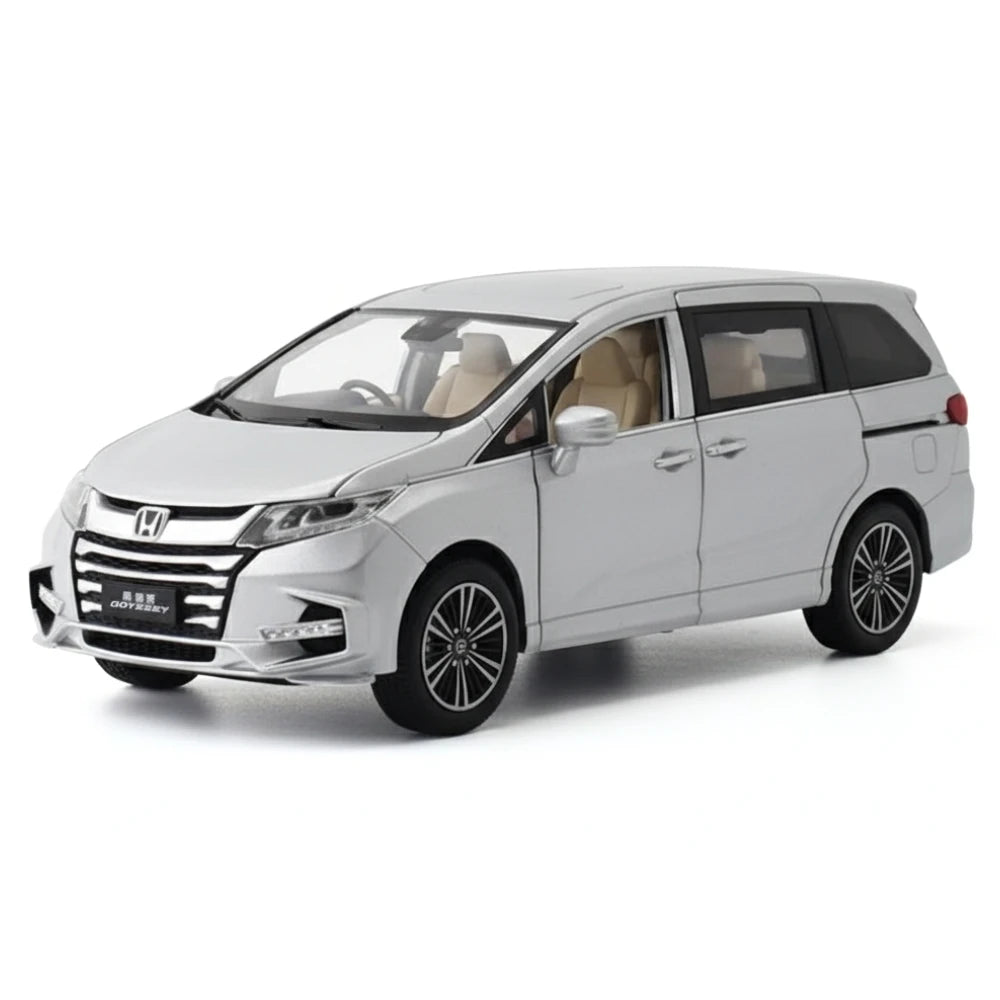 [TOY] 1:32 Honda 2013 Odyssey zilver modelauto Die-Cast