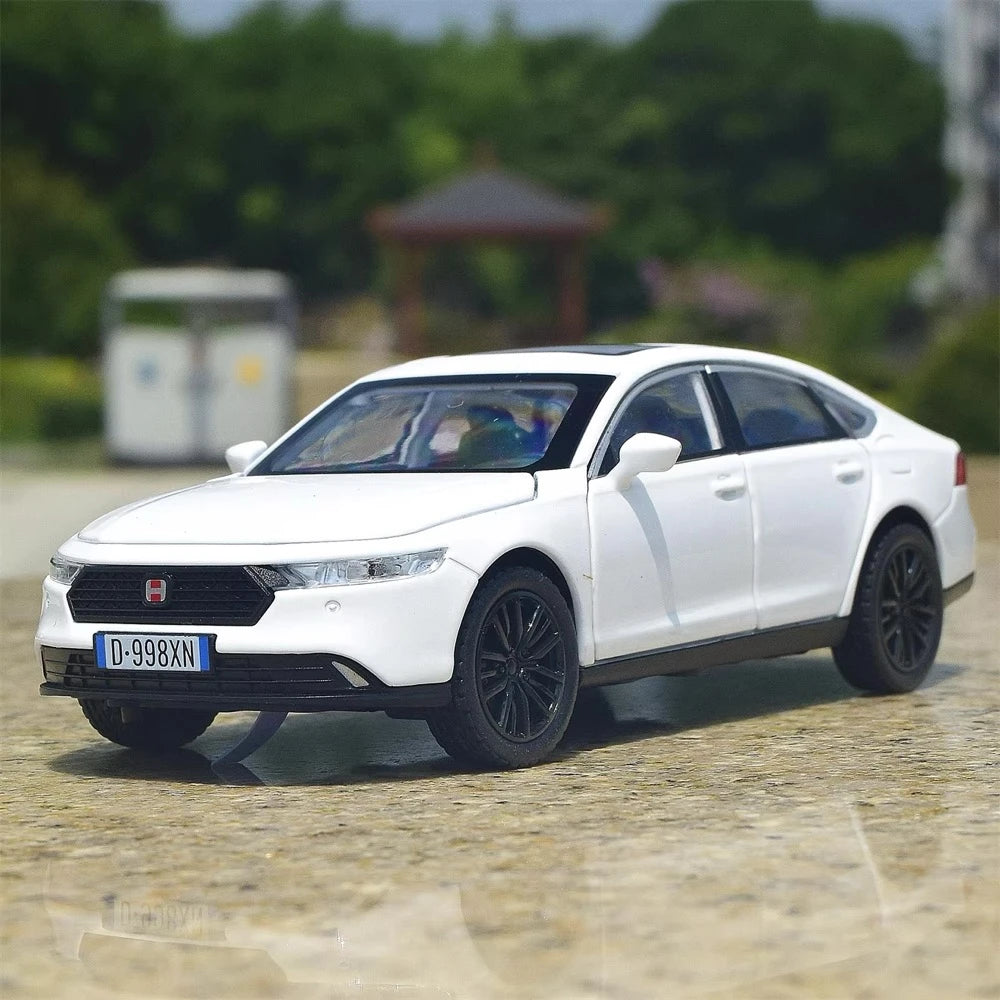 [TOY] 1:32 Honda 2023 Accord White Model Car Die-Cast