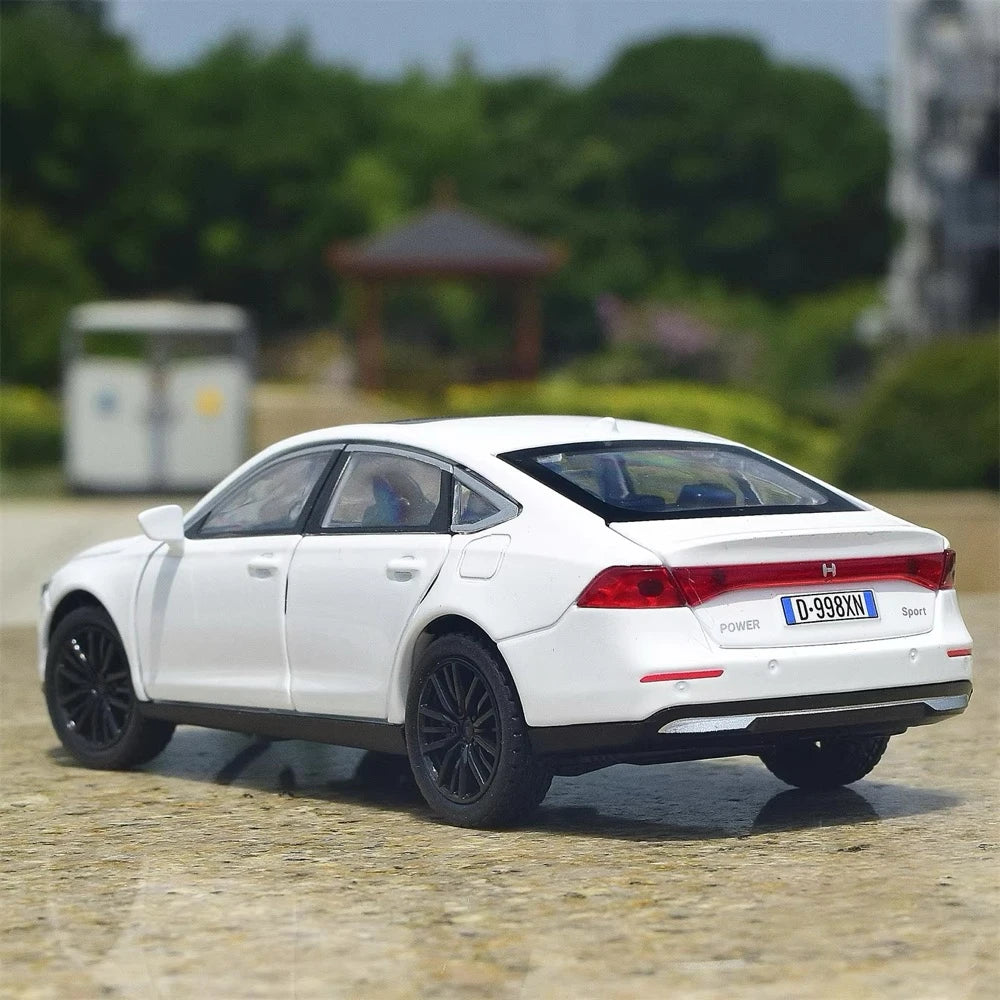 [TOY] 1:32 Honda 2023 Accord White Model Car Die-Cast