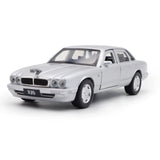 Jaguar 1990 XJ6 Silver 1:36 – Diecast Display Model Die-Cast