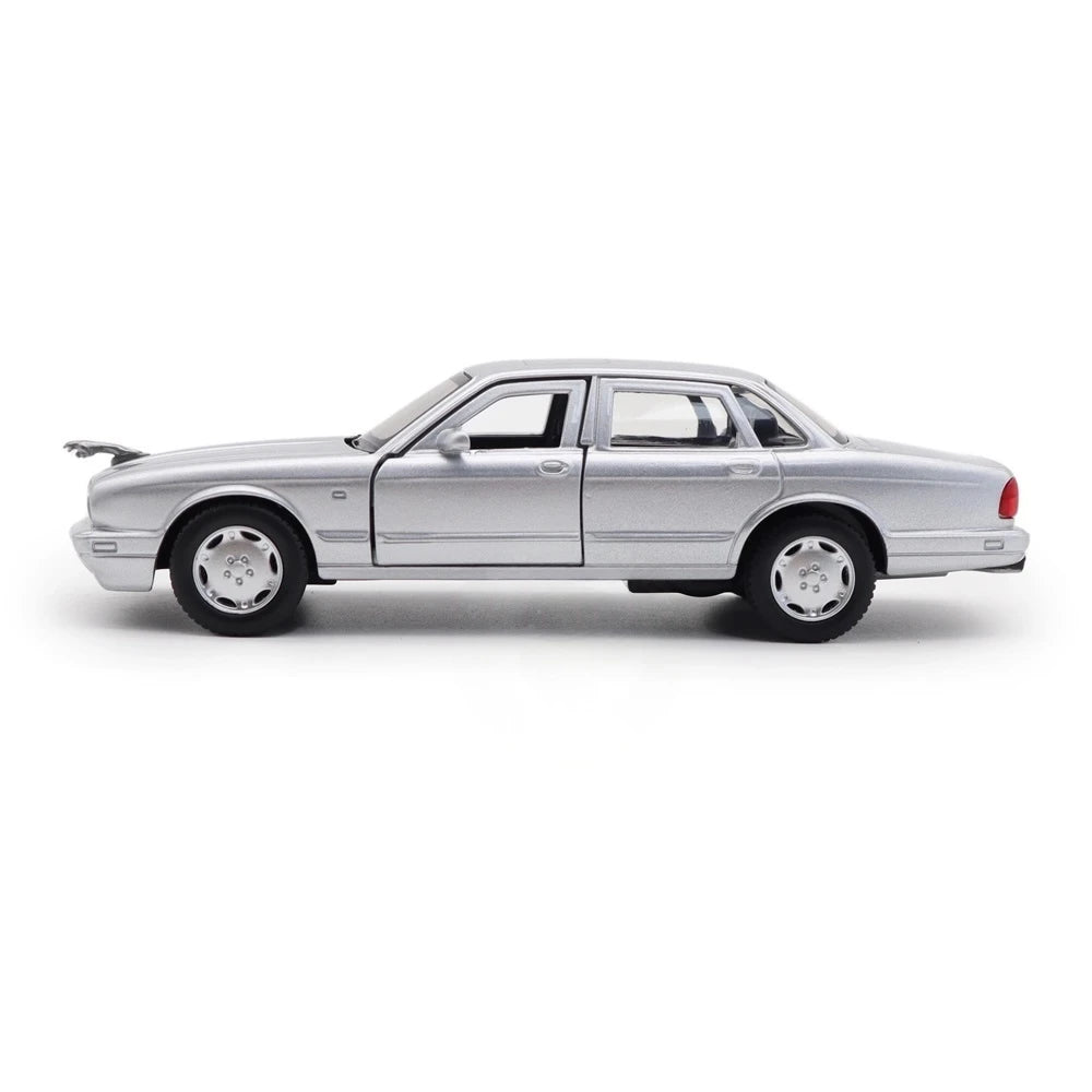 [TOY] 1:36 Jaguar 1990 XJ6 Silver Model Car Die-Cast