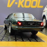 [TOY] 1:32 Jaguar 1991 XJ6 grön modellbil Die-Cast