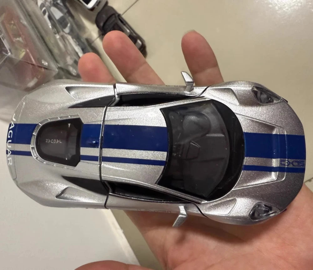[TOY] 1:32 Jaguar 2010 C-X75 Silver Model Car Die-Cast