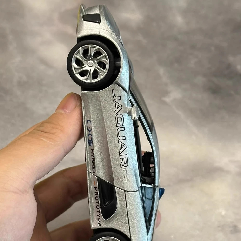 [TOY] 1:32 Jaguar 2010 C-X75 Silver Model Car Die-Cast