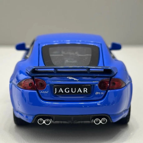[TOY] 1:32 Jaguar 2010 XKR blå modellbil Die-Cast