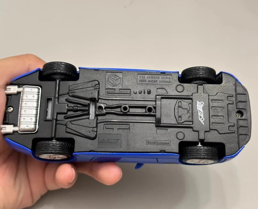 [TOY] 1:32 Jaguar 2010 XKR Blue Model Car Die-Cast