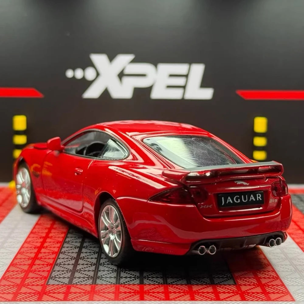 [TOY] 1:32 Jaguar 2010 XKR Red Model Car Die-Cast