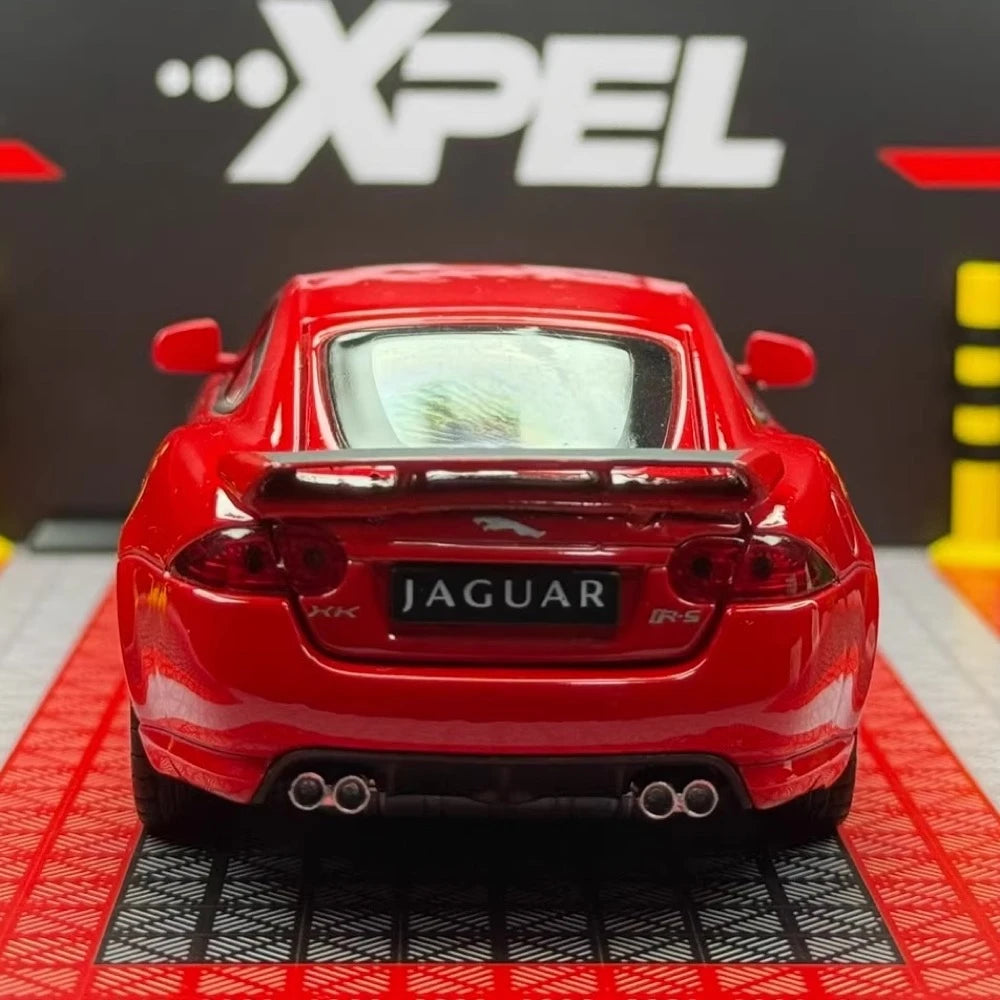 [TOY] 1:32 Jaguar 2010 XKR Red Model Car Die-Cast