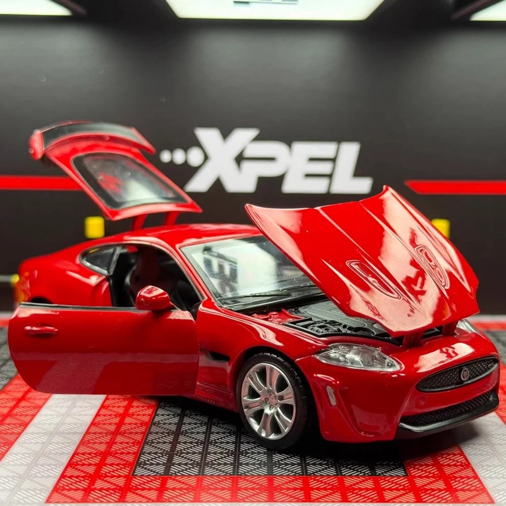 [TOY] 1:32 Jaguar 2010 XKR Red Model Car Die-Cast