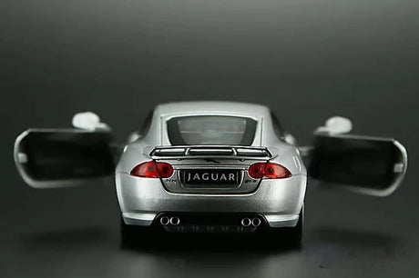 [TOY] 1:32 Jaguar 2010 XKR silver modellbil Die-Cast
