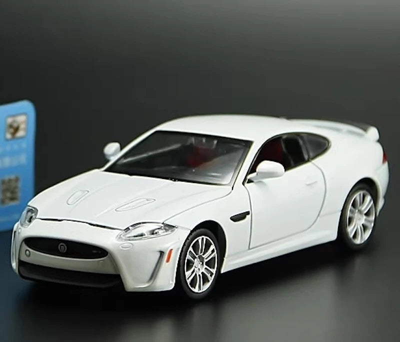 [TOY] 1:32 Jaguar 2010 XKR White Model Car Die-Cast