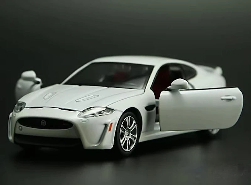 [TOY] 1:32 Jaguar 2010 XKR White Model Car Die-Cast
