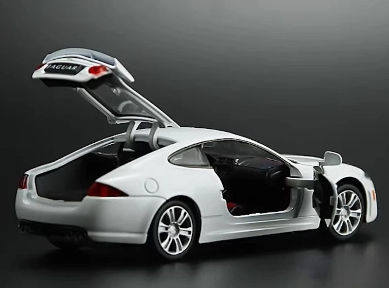 [TOY] 1:32 Jaguar 2010 XKR White Model Car Die-Cast