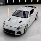Jaguar 2017 F-Type R-Dynamic White 1:32 – Diecast Display Model Die-Cast