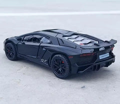 [TOY] 1:32 Lamborghini 2016 Aventador LP750-4 SV SuperVeloce Black Model Car Die-Cast
