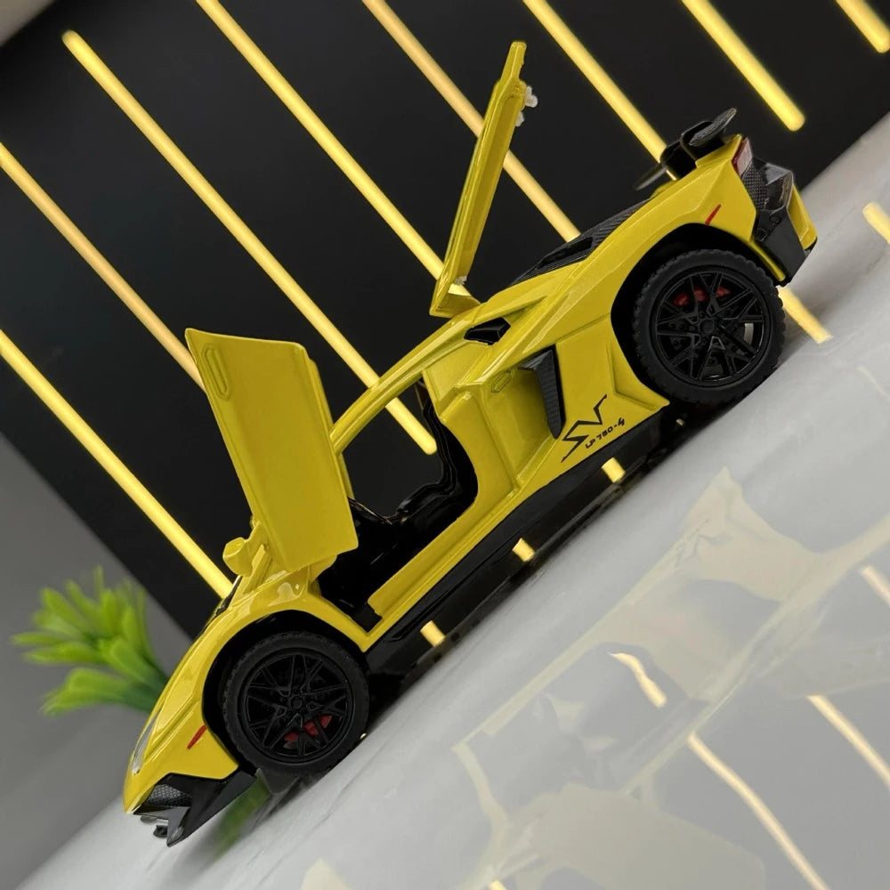 [TOY] 1:32 Lamborghini 2016 Aventador LP750-4 SV SuperVeloce Yellow Model Car Die-Cast