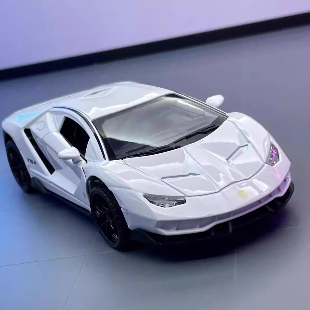 [TOY] 1:32 Lamborghini 2017 Centenario LP770-4 bianco modellino di auto Die-Cast