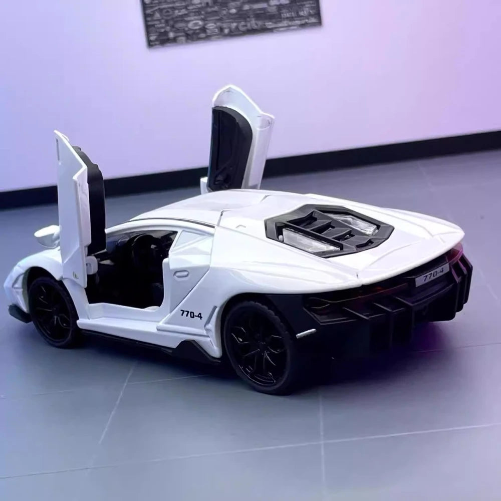 [TOY] 1:32 Lamborghini 2017 Centenario LP770-4 bianco modellino di auto Die-Cast