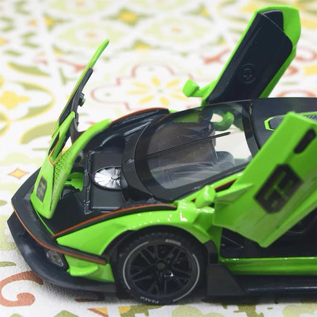 [TOY] 1:32 Lamborghini 2020 Essenza SCV12 grön modellbil Die-Cast
