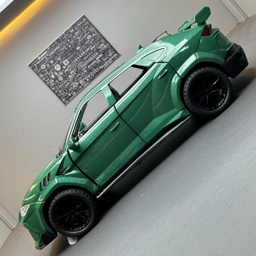[TOY] 1:32 Lamborghini 2023 Urus Mansory Green Model Car Die-Cast
