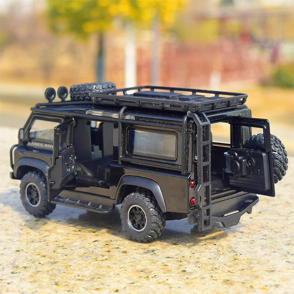 [TOY] 1:32 Land Rover 1990 Defender Van noir voiture miniature Die-Cast