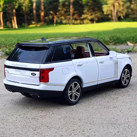 Land Rover 2012 Range Rover L405 White 1:32 – Diecast Display Model Die-Cast