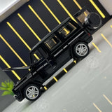 [TOY] 1:32 Mercedes-AMG 2012 G63 svart modellbil Die-Cast