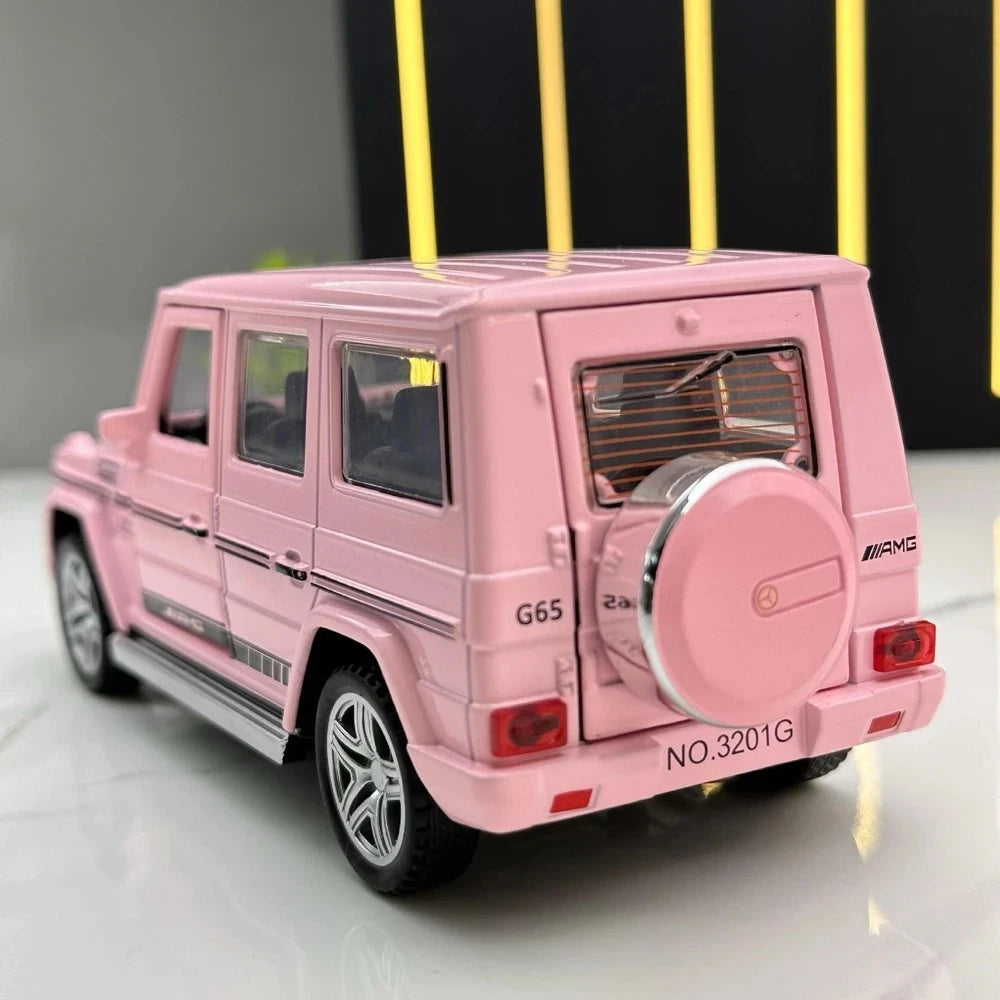 [TOY] 1:32 Mercedes-AMG 2012 G63 rosa modellbil Die-Cast
