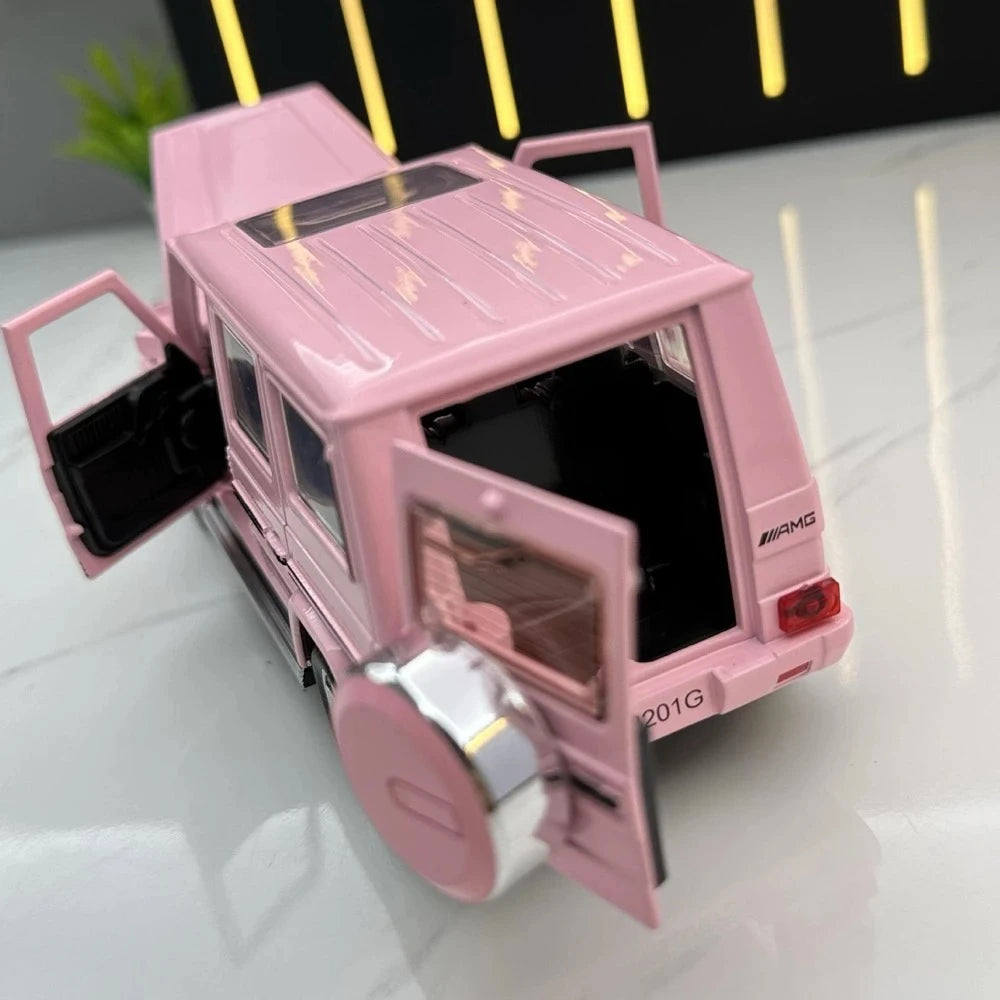 [TOY] 1:32 Mercedes-AMG 2012 G63 rosa modellbil Die-Cast