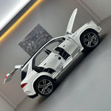 Mercedes-AMG 2020 GLE 63S White 1:32 – Diecast Display Model Die-Cast