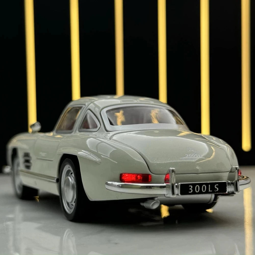 [TOY] 1:32 Mercedes-Benz 1954 300SL White Model Car Die-Cast