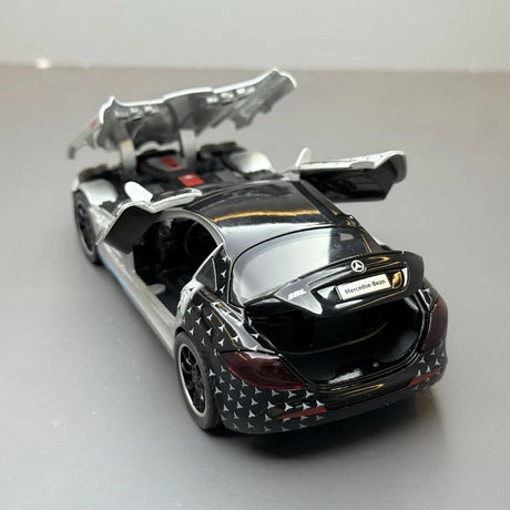 [TOY] 1:32 Mercedes-Benz 2003 SLR McLaren silver-Star modellbil Die-Cast