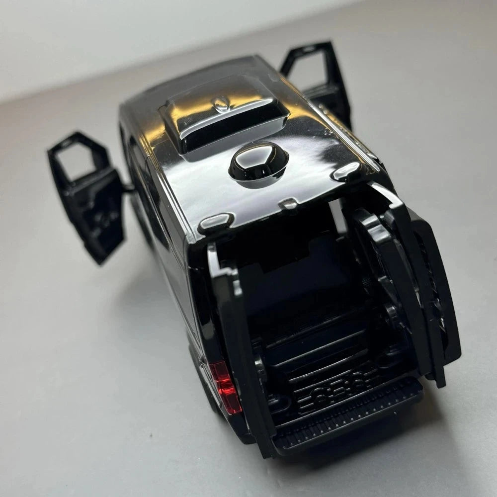 [TOY] 1:32 Mercedes-Benz 2014 V350 ブラック モデルカー Die-Cast