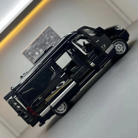 [TOY] 1:32 Mercedes-Benz 2014 V350 svart modellbil Die-Cast