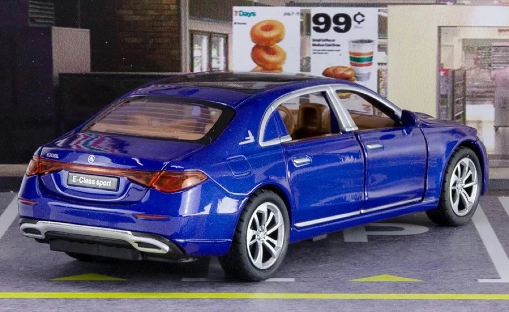 [TOY] 1:32 Mercedes-Benz 2017 E400 Blue Model Car Die-Cast