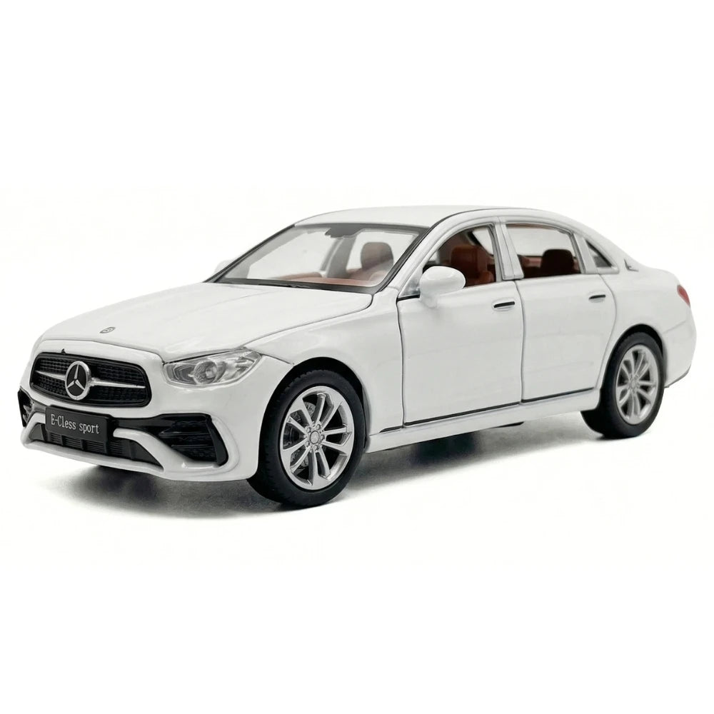 [TOY] 1:32 Mercedes-Benz 2017 E400 vit modellbil Die-Cast