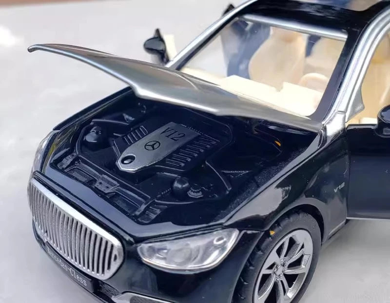 [TOY] 1:32 Mercedes-Maybach 2022 S680 svart vit modellbil Die-Cast