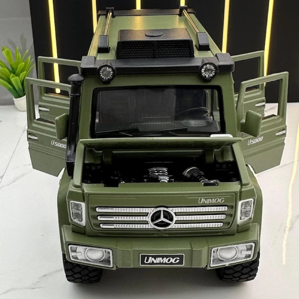 [TOY] 1:32 Mercedes-Unimog 2012 Nomadism U5000 verde modellino di auto Die-Cast