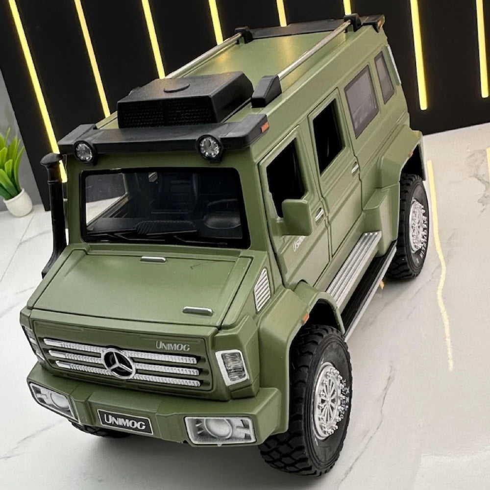 [TOY] 1:32 Mercedes-Unimog 2012 Nomadism U5000 verde modellino di auto Die-Cast