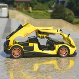 [TOY] 1:32 Pagani 2012 Huayra gul modellbil Die-Cast