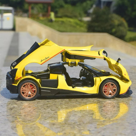 [TOY] 1:32 Pagani 2012 Huayra gul modellbil Die-Cast