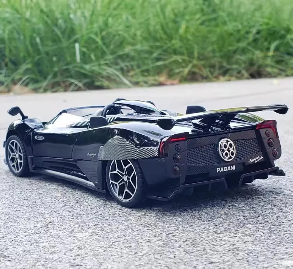 [TOY] 1:32 Pagani 2018 Zonda HP Barchetta svart modellbil Die-Cast