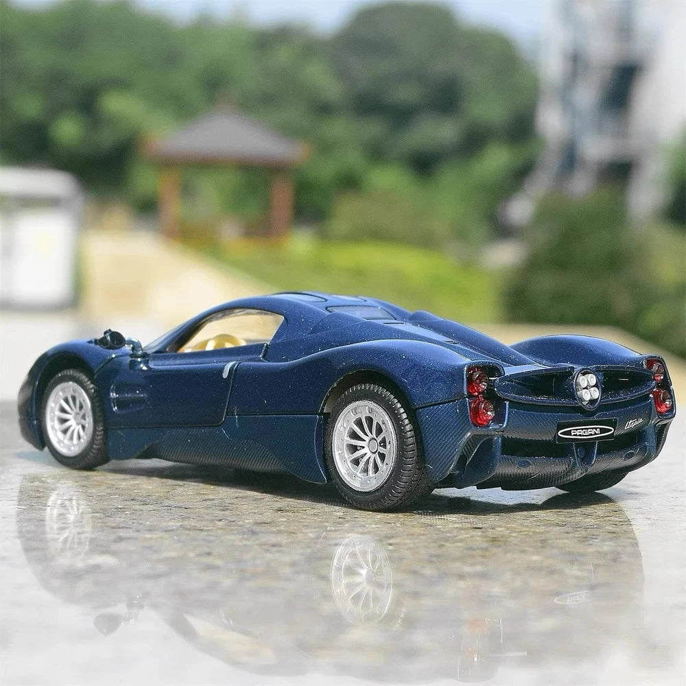[TOY] 1:32 Pagani 2023 Utopia blauw modelauto Die-Cast