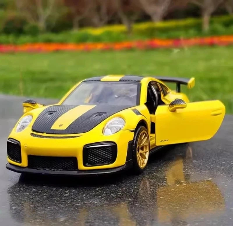 [TOY] 1:32 Porsche 2018 911 GT2 RS giallo modellino di auto Die-Cast